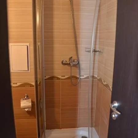 Апартамент Apart Hotel Aphrodite 2 *