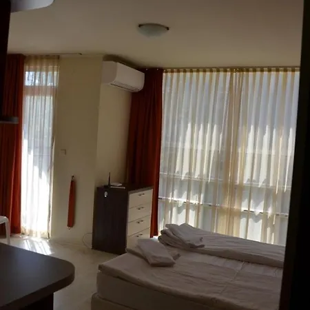 Apart Hotel Aphrodite 2 *